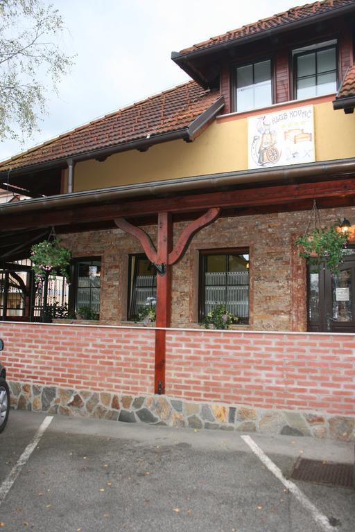 Guest House Klub Kovac Naklo Ngoại thất bức ảnh